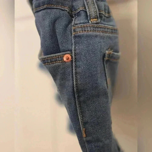 Kids levi girlfriend style denim shorts size 7 - Picture 4 of 9